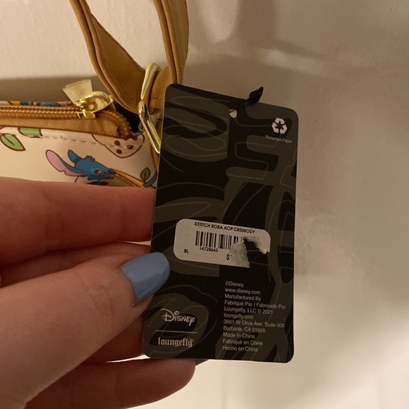 Loungefly Disney Lilo & Stitch Boba Crossbody Bag - Picture 6 of 16